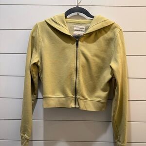 American Eagle Outfitters Light Yellow/Green Cropped Hoodie